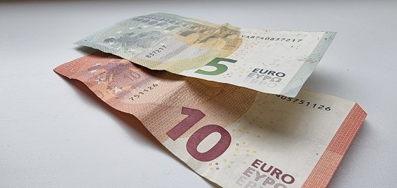 Aktualu į komandiruotes vykstantiems darbuotojams: siūloma aiškesnė dienpinigių mokėjimo tvarka