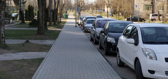 Naudotų automobilių rinka šiemet smuko 21,8 proc.
