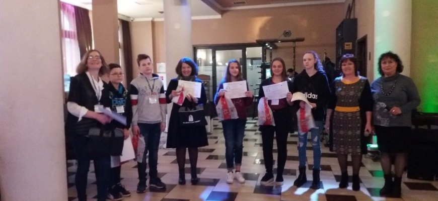 Rokiškio Juozo Tūbelio progimnazijos mokiniai Bulgarijoje pristatė Lietuvą