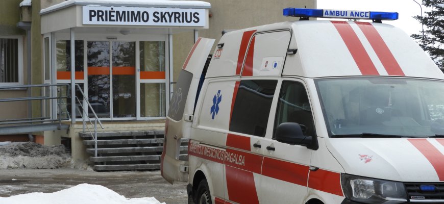 Smurtavo prieš moterį