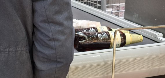 Apklausa parodė: didesnė dalis žmonių nepritaria alkoholio ribojimų laisvinimui (apklausa)