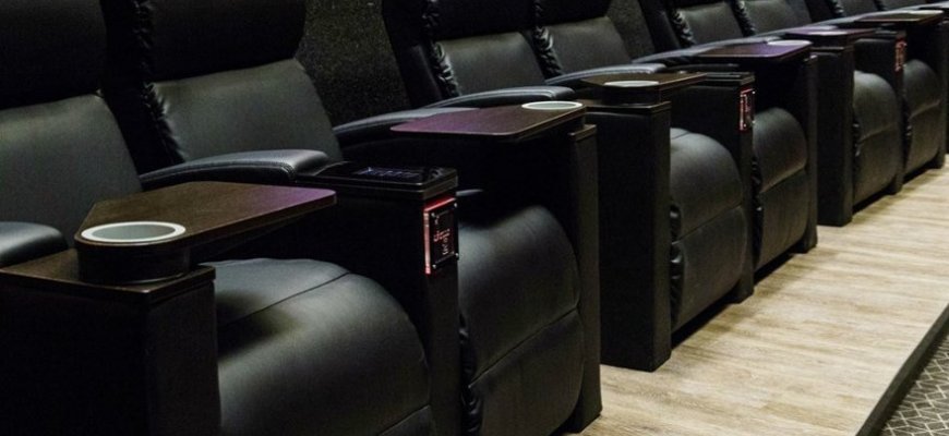 Džiugi žinia Rokiškio kino mėgėjams - Panevėžyje atidarytas „Apollo“ kino teatras