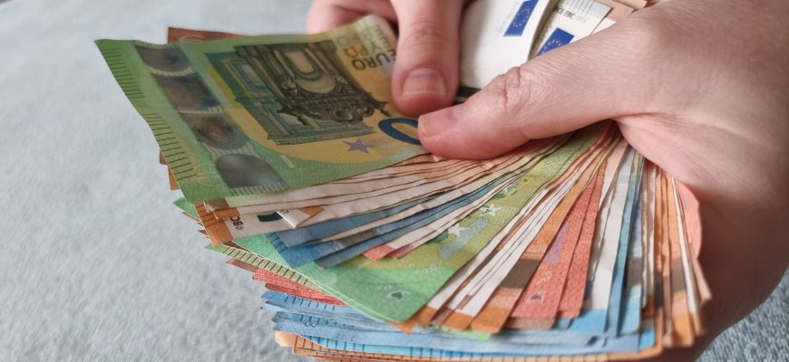 „Juodojo penktadienio“ savaitę apsipirkinėdami internete lietuviai išleido beveik 71 mln. eurų