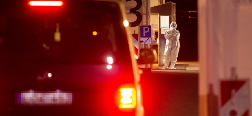 Praėjusią parą patvirtinti 1432 nauji koronaviruso atvejai, mirė 38 žmonės