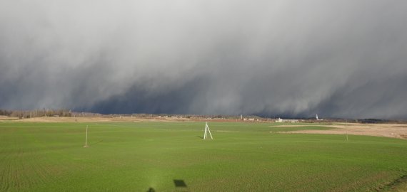 PAGD įspėja: artinasi škvalas