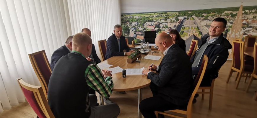 Ledo ritulio aikštelės darbams rasti rangovai