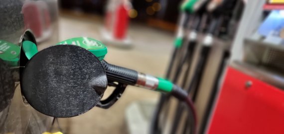 LEA: degalai brango beveik visose ES šalyse, benzinas pigiausias išliko Lietuvoje