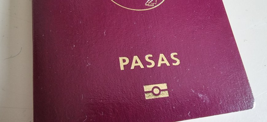 Bandė apsimesti kitu asmeniu