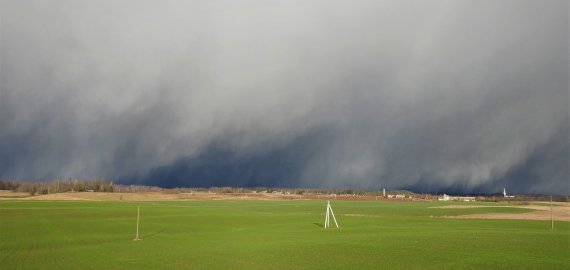 Pirmadienį vėl tikėtinas škvalas