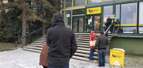 Lietuvos paštas: turime laikinų problemų su neregistruotų laiškų pristatymu