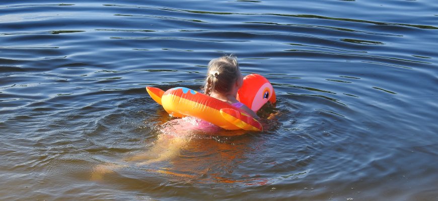 Kaip atsakingai elgtis prie vandens telkinių?
