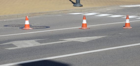 Viena tema diktuoja kitą: šį kartą – apie miesto gatvių linijų dažymo kokybę