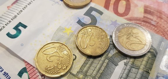 Pinga skambučiai į kitas ES šalis