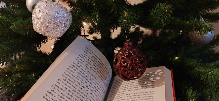 Kviečiame į knygų Kalėdas bibliotekoje