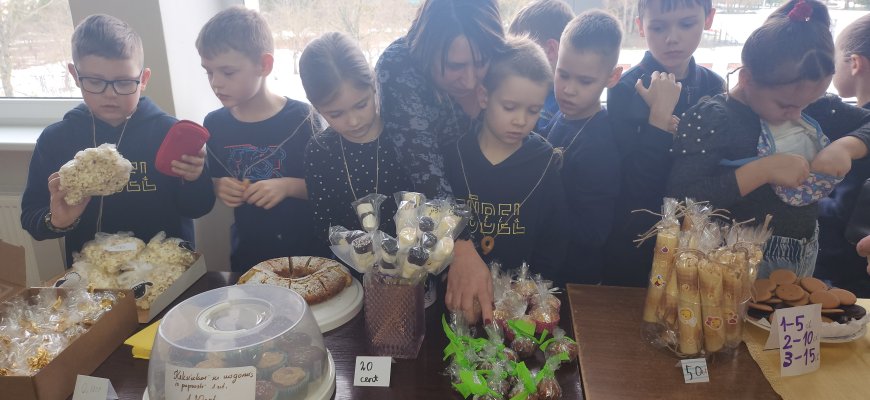 J. Tūbelio progimnazijoje aidėjo Kaziuko mugės šurmulys (foto)