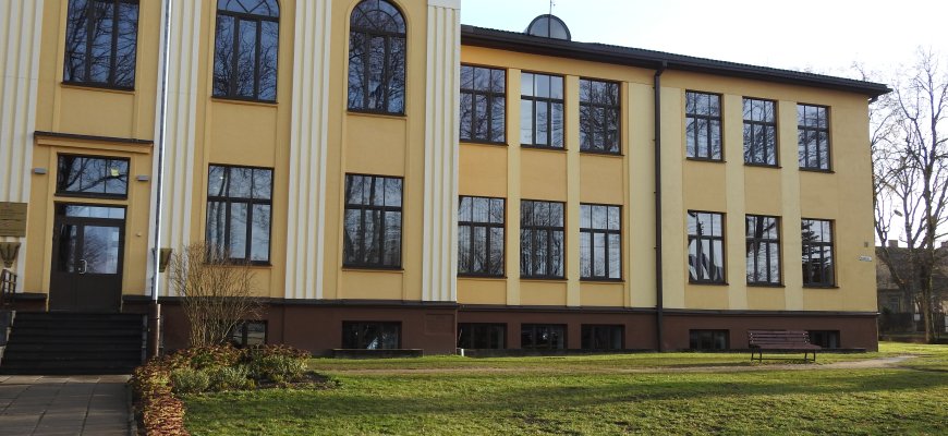 Apie pusė tūkstančio mokytojų galės įgyti papildomo mokomojo dalyko kvalifikaciją