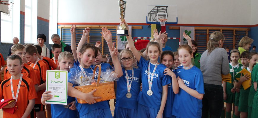 Juodupės gimnazijos sportininkams - sidabro medaliai (FOTO+VIDEO)