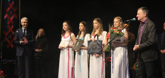 Teatrų festivalio uždaryme – raginimas siekti aukštesnių tikslų ir skandalo atgarsiai