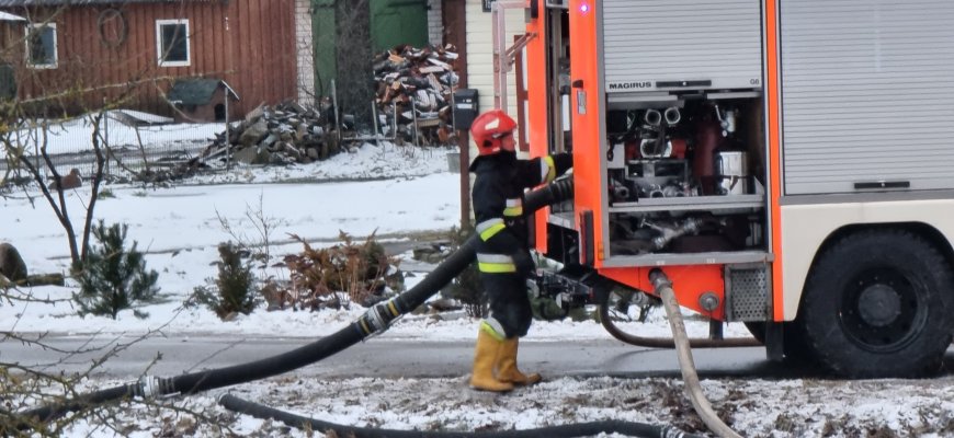 Sudegė garažas ir jame buvęs automobilis