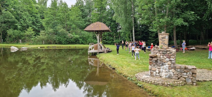 Sveikatinimo stovykloje – dalyvių antplūdis, naujos patirtys ir vertingi patarimai