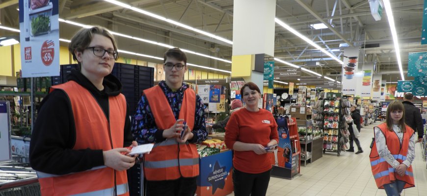 Paramos akcijoje Raudonasis Kryžius nestokoja savanorių