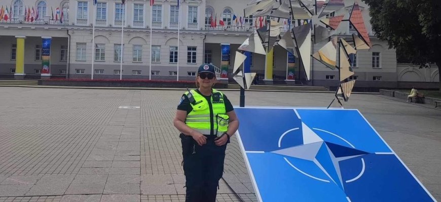 NATO susitikimo dalyvių saugumu rūpinosi ir Rokiškio rajono policijos pareigūnai (foto)