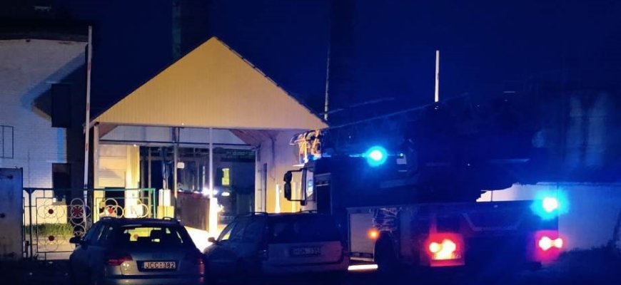 Ugnis kėsinosi į Obelių aliejinės rapsų džiovyklą