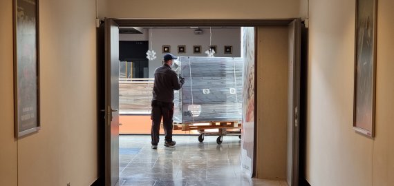 Darbas švenčių metu – ką svarbiausia žinoti?