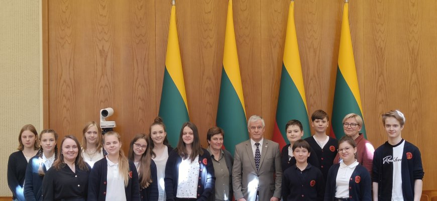 Rokiškio Juozo Tūbelio progimnazijos moksleiviai lankėsi Seime