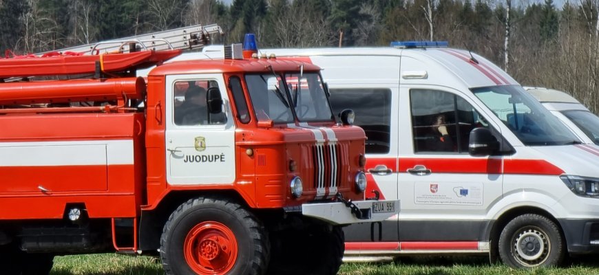 Ugniagesių pagalbos prireikė išnešant ligonį