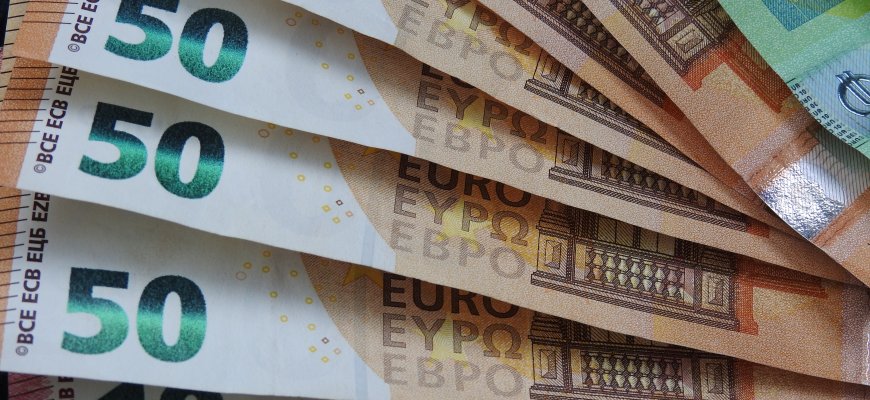 Vagių padarytas nuostolis - beveik 15 000 Eurų.