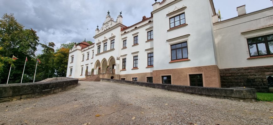 Kviečia į gabių muzikai mokinių festivalį