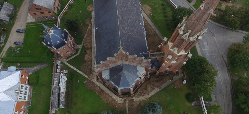 Restauruojami XVI a. odos krepšiai netrukus pasieks Rokiškio krašto muziejų