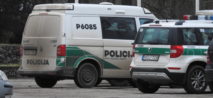 Sumušė nepažįstami asmenys