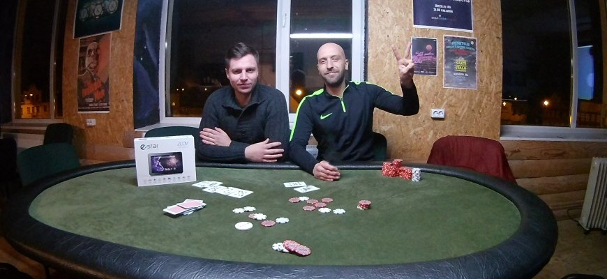 Sportinio pokerio turnyrą laimėjo Mantas Adamonis (video+foto)