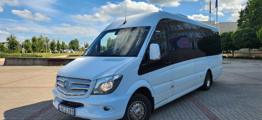 Sportininkų kelionės taps komfortiškesnės: KKSC nusipirko naują mikroautobusą (foto)
