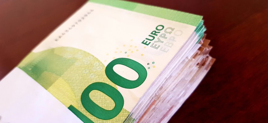 Medicinos įrangos įmonės galėjo neteisėtai laimėti 3 mln. eurų vertės pirkimų