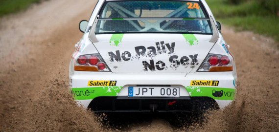 Testinį „Samsonas Rally Rokiškis“ greičio ruožą laimėjęs „Agrorodeo“ duetas: „Vietomis slidoka“